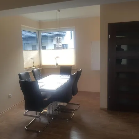 아파트 Rozana 9 로비